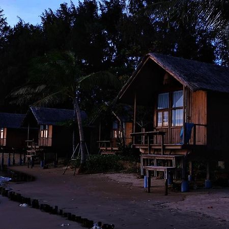 Hola Beach - Beach Club & Eco Glamping Resort Ke Ga Exterior photo