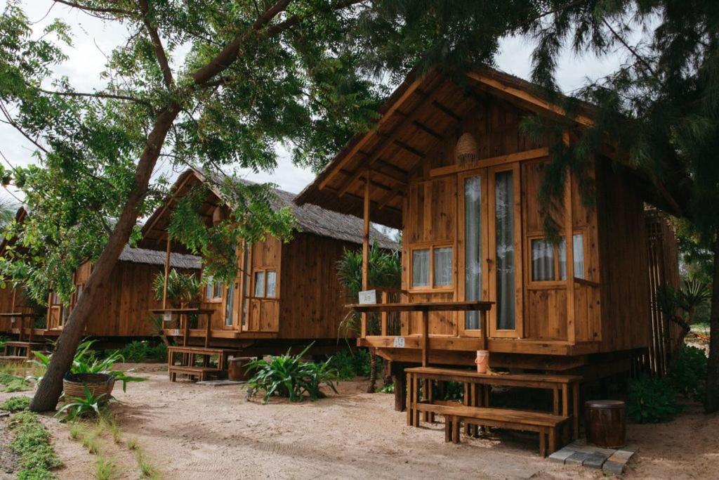 Hola Beach - Beach Club & Eco Glamping Resort Ke Ga Exterior photo